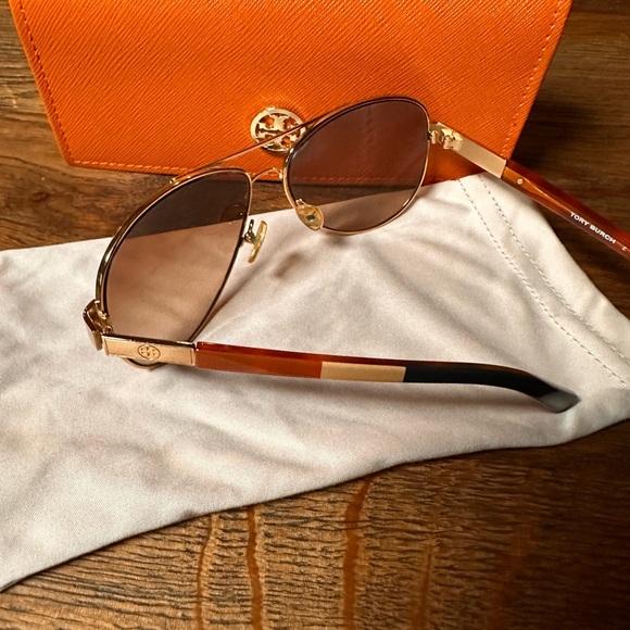 Tory Burch Gold and Brown Aviator Sunglasses - Picture 2 of 10